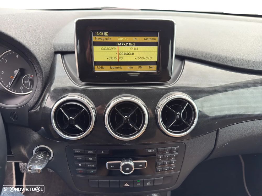 Mercedes-Benz B 180 CDI BlueEFFICIENCY - 13