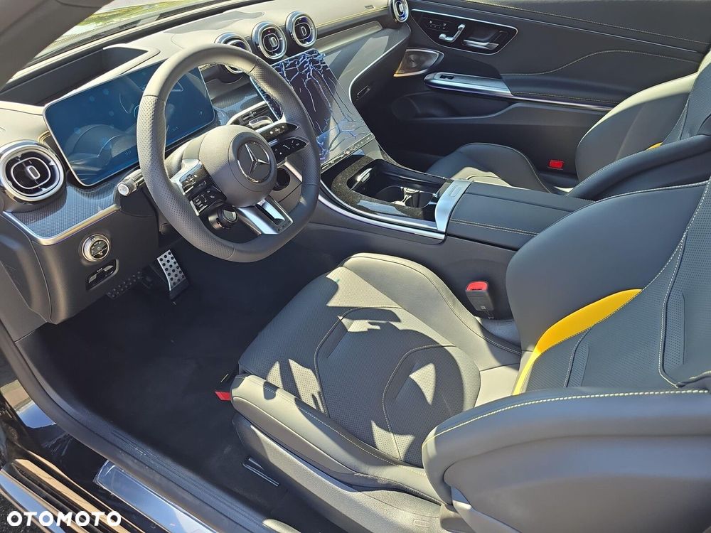 Mercedes-Benz CLE - 12