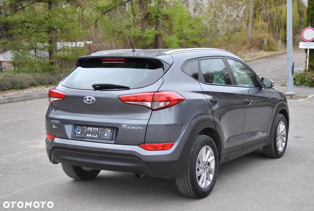 Hyundai Tucson blue 1.7 CRDi 2WD Style - 6