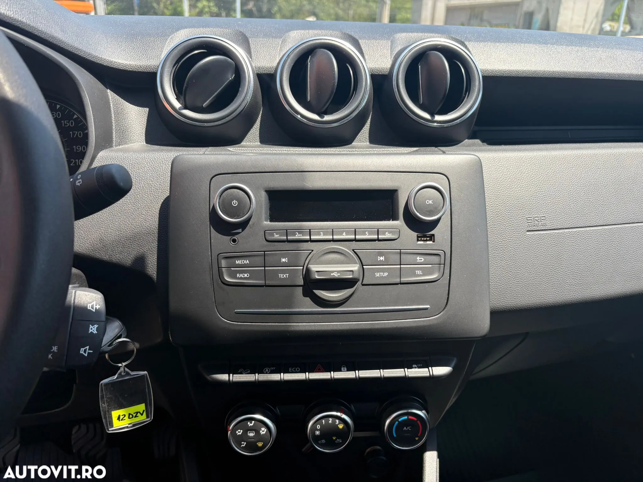 Dacia Duster 1.5 Blue dCi 4WD Comfort - 8