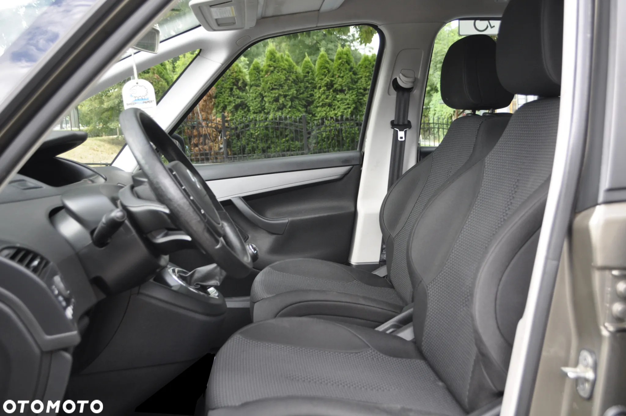 Citroën C4 Picasso - 11
