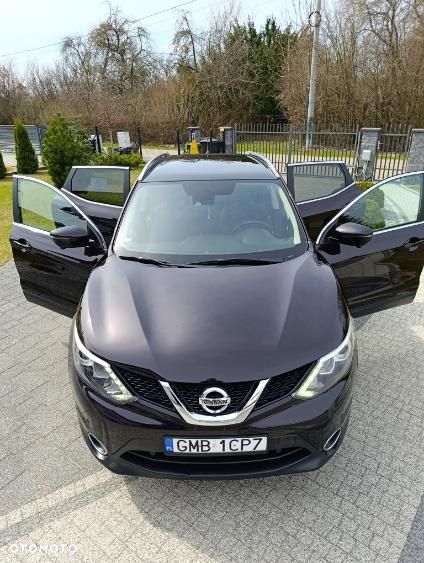 Nissan Qashqai 1.6 DIG-T 360 - 1