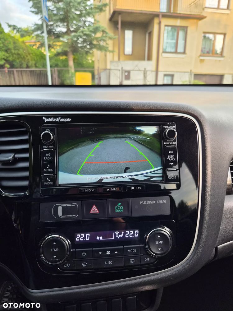 Mitsubishi Outlander - 34