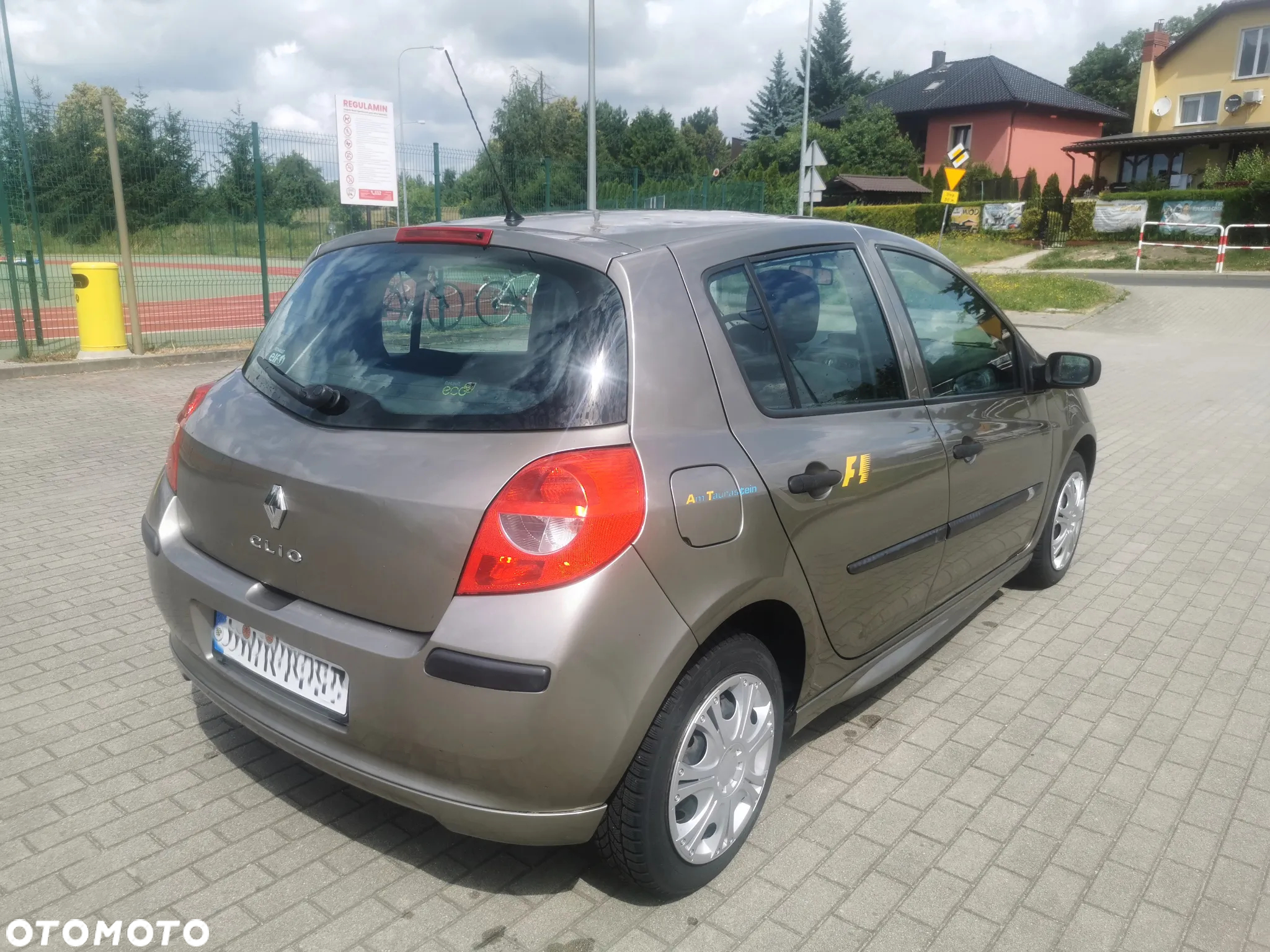 Renault Clio 1.2 16V 75 Dynamique - 6