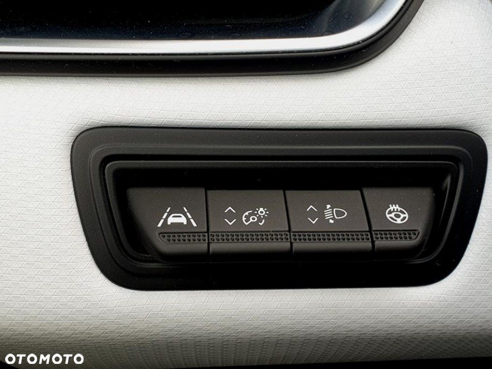 Renault Clio - 28