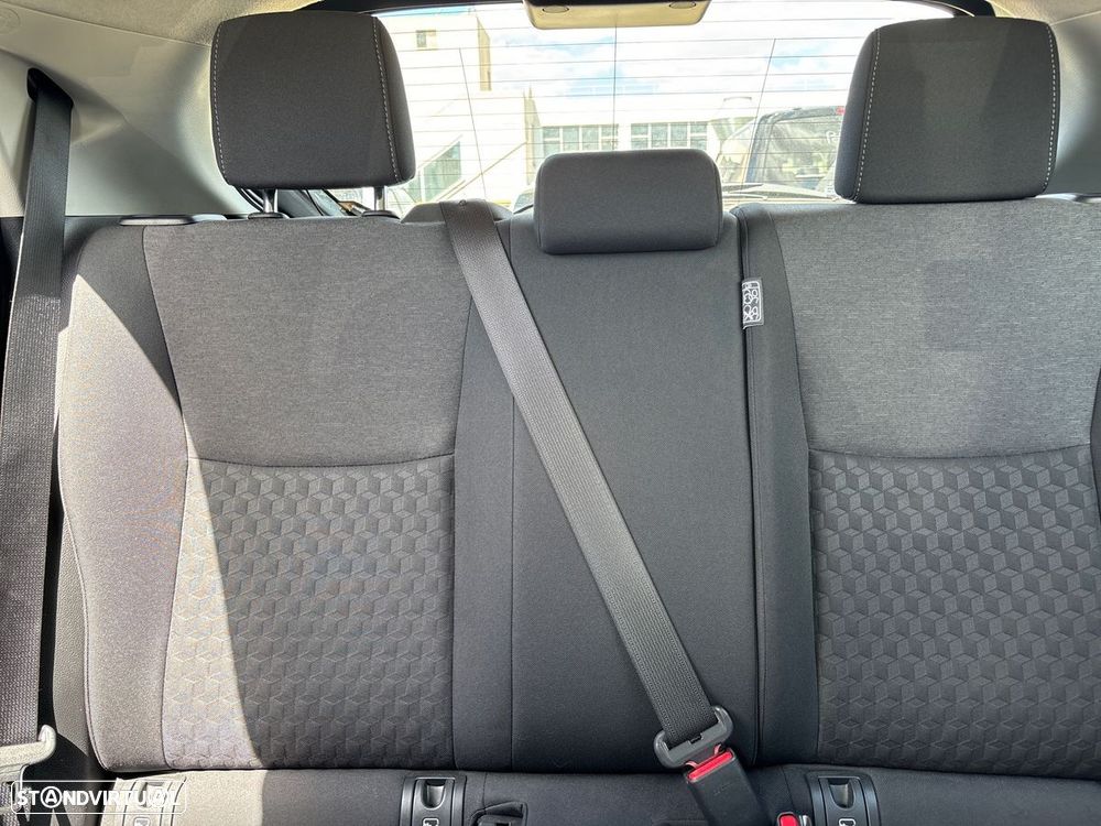 Toyota Yaris 1.5 HDF Comfort Plus - 20
