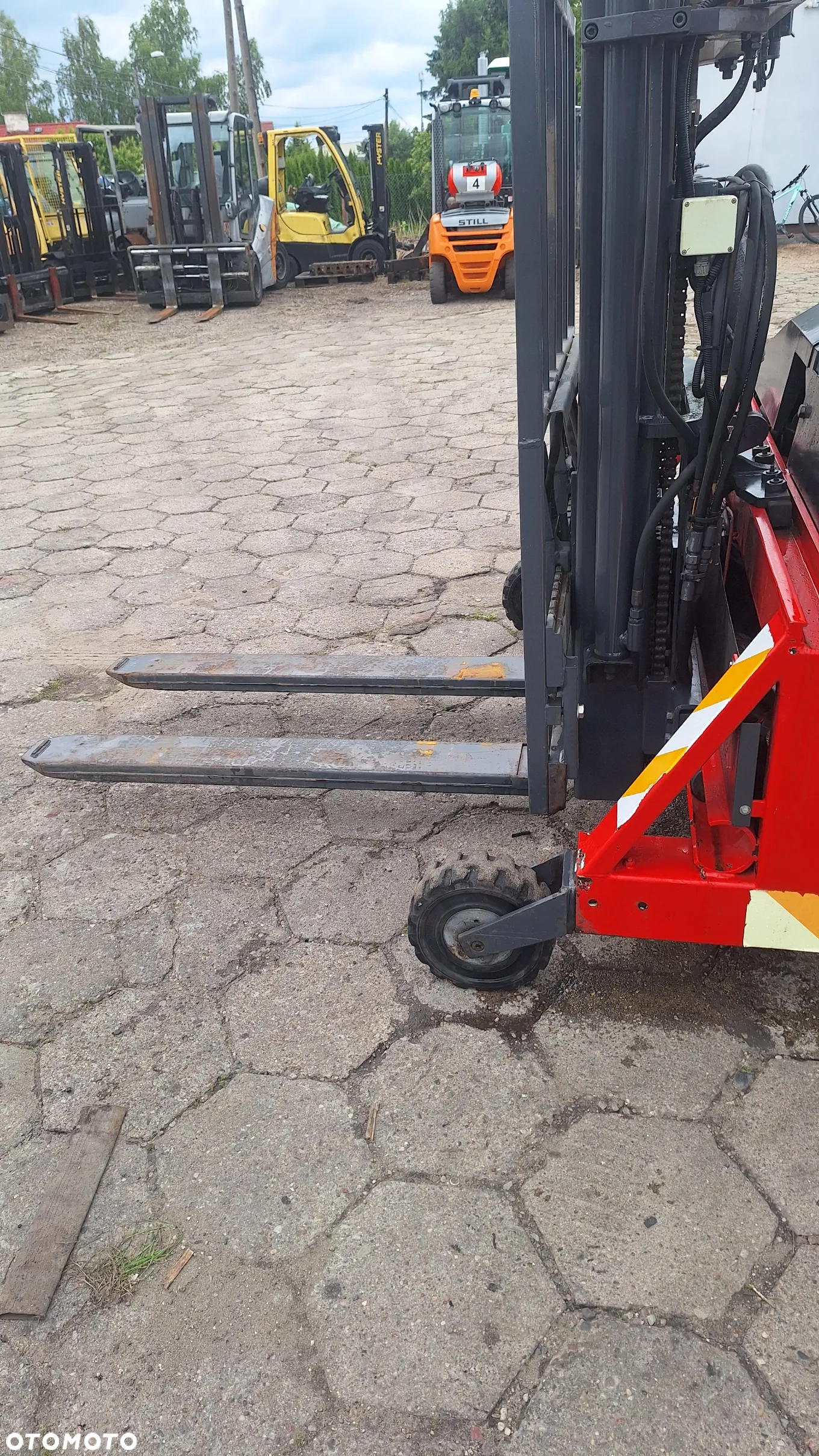 Moffett Kooi aap - 6