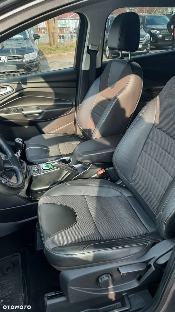 Ford Kuga 2.0 TDCi 4WD Titanium - 15