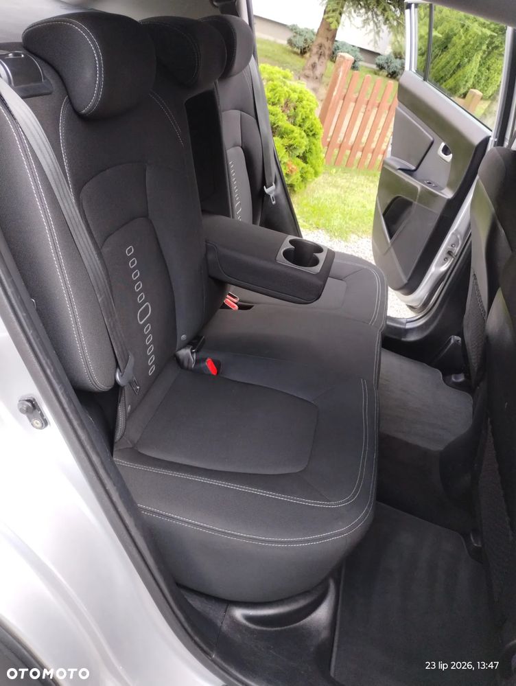 Kia Sportage 1.7 CRDI 2WD Attract - 30