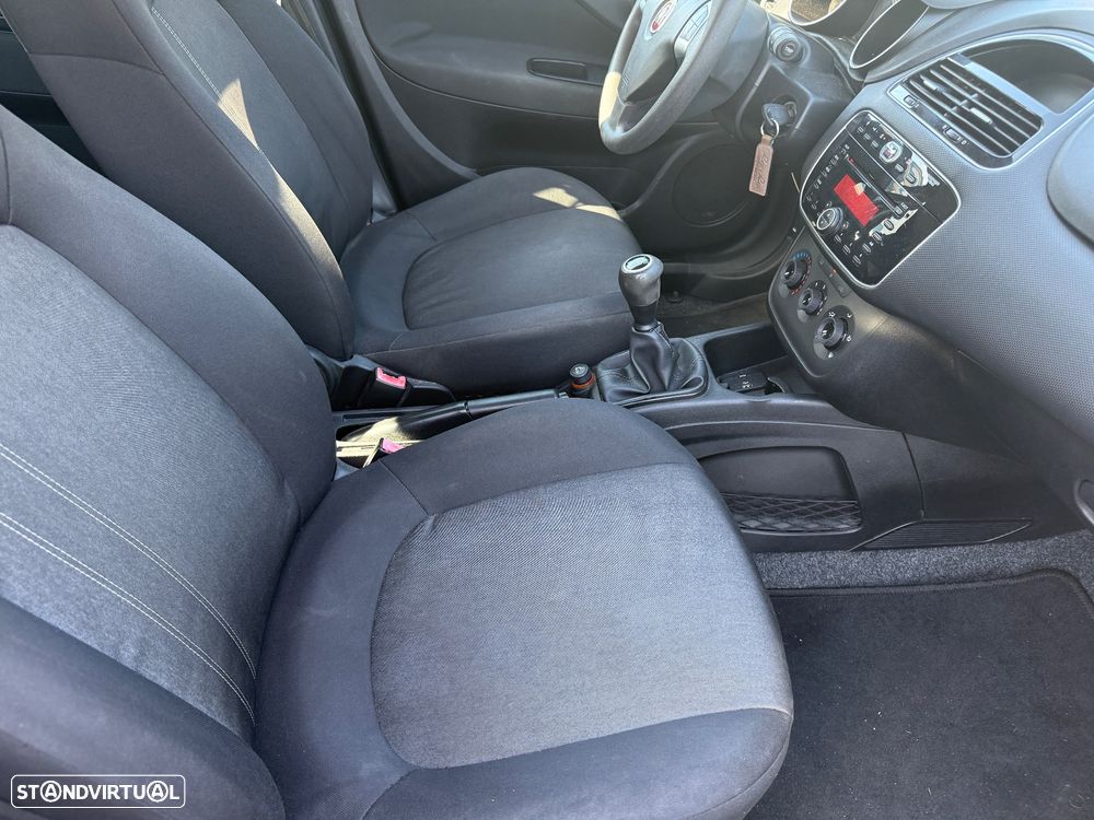 Fiat Punto 1.3 M-Jet Easy S&S - 17