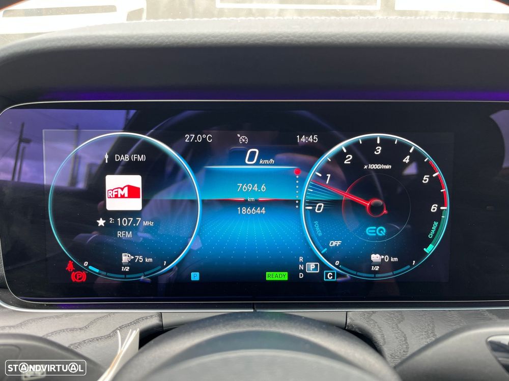 Mercedes-Benz E 300 de 9G-TRONIC AMG Line - 29