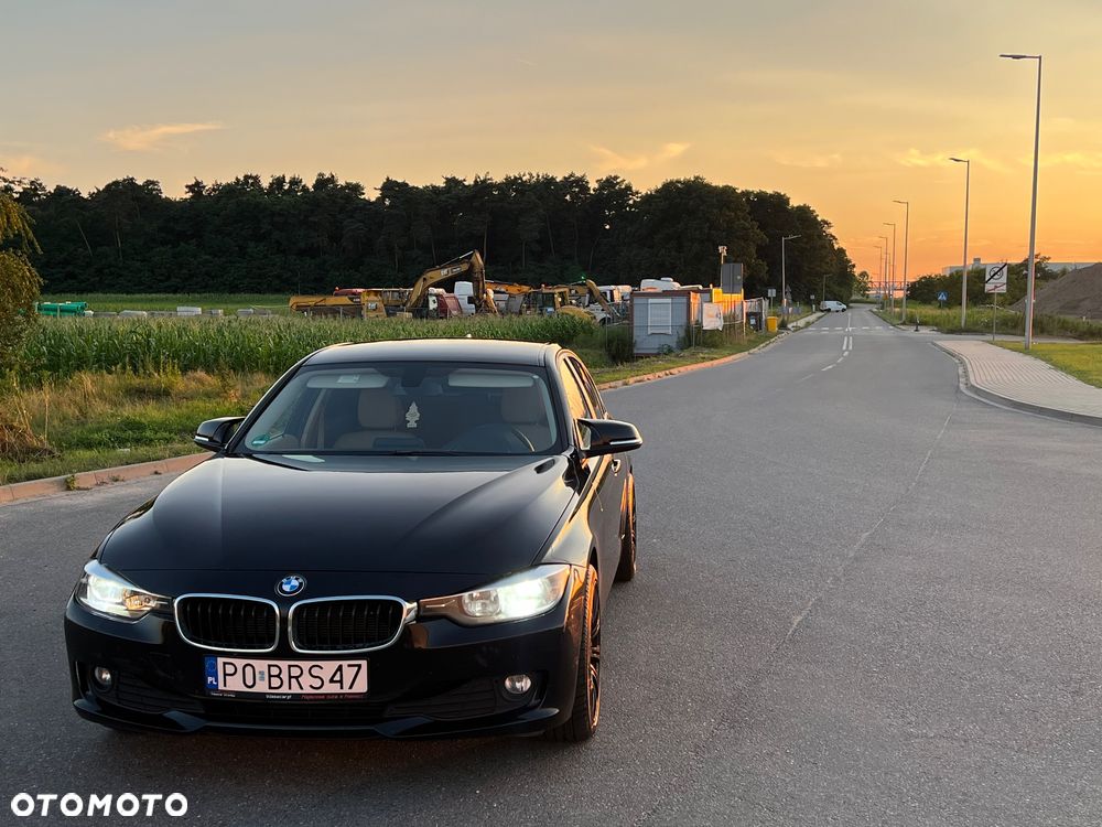 BMW Seria 3 316d Luxury Line - 8