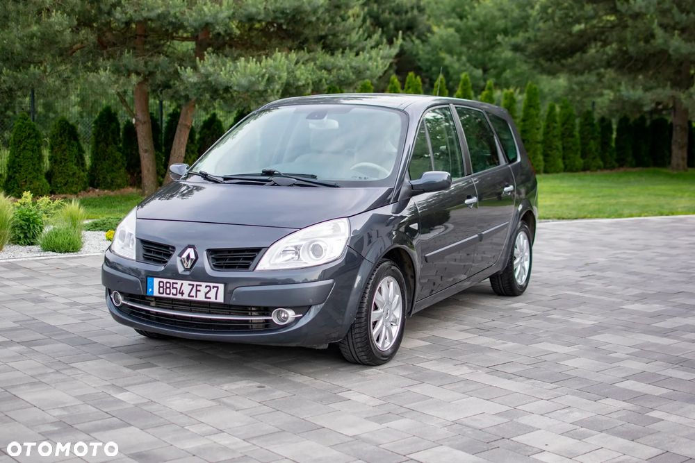 Renault Grand Scenic - 2