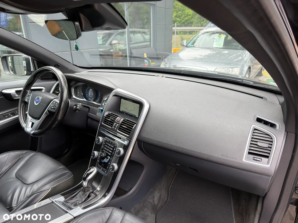Volvo XC 60 D4 Drive-E Summum - 9