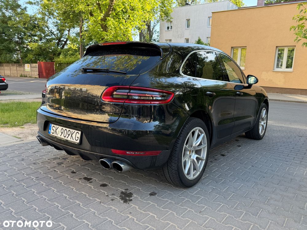 Porsche Macan Standard - 4
