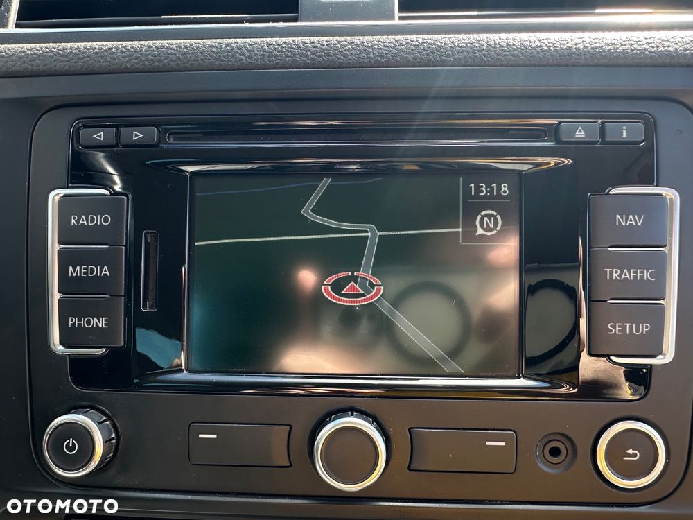 Volkswagen Jetta 2.0 TDI Highline Perfectline DSG - 22