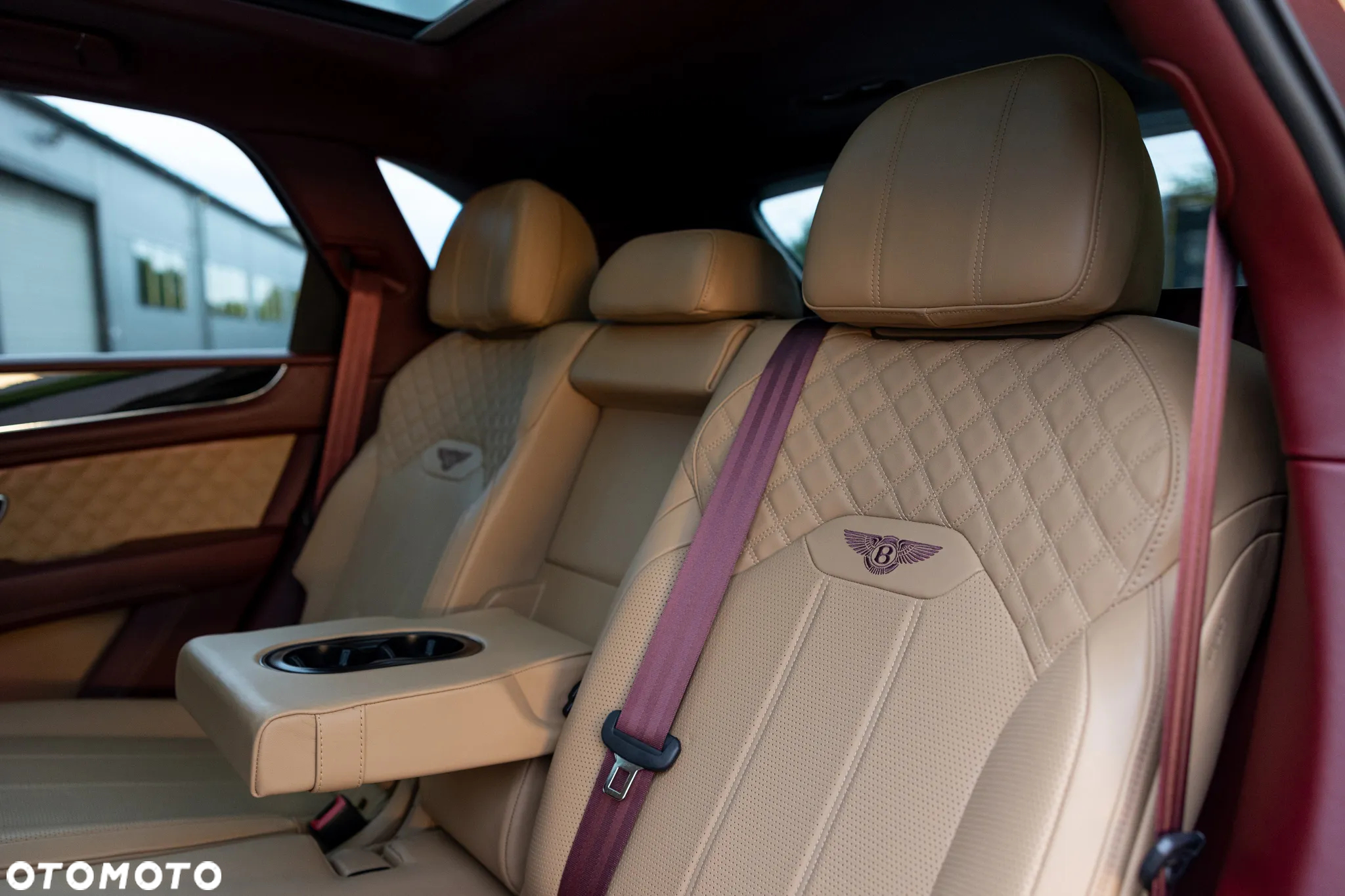 Bentley Bentayga V8 - 13
