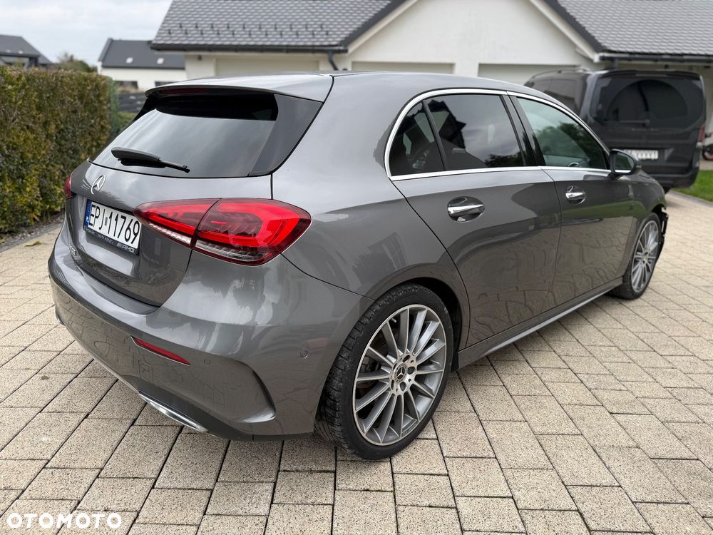 Mercedes-Benz Klasa A 200 AMG Line 7G-DCT - 3