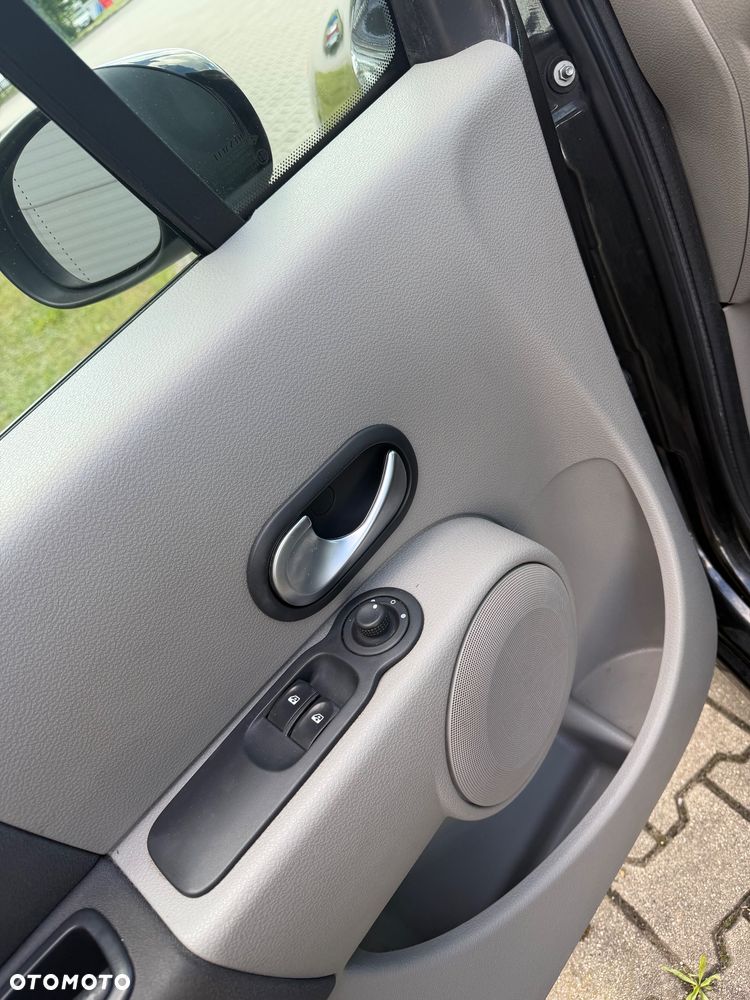 Renault Modus 1.6 16V Dynamique - 20