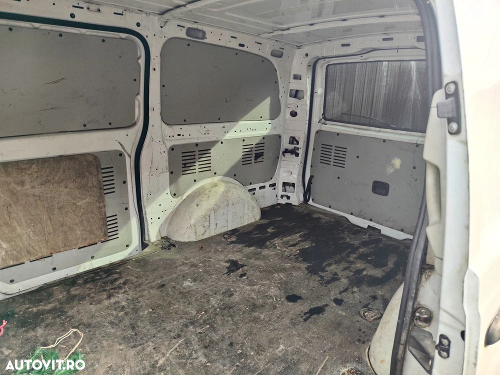 Mercedes-Benz Vito - 4