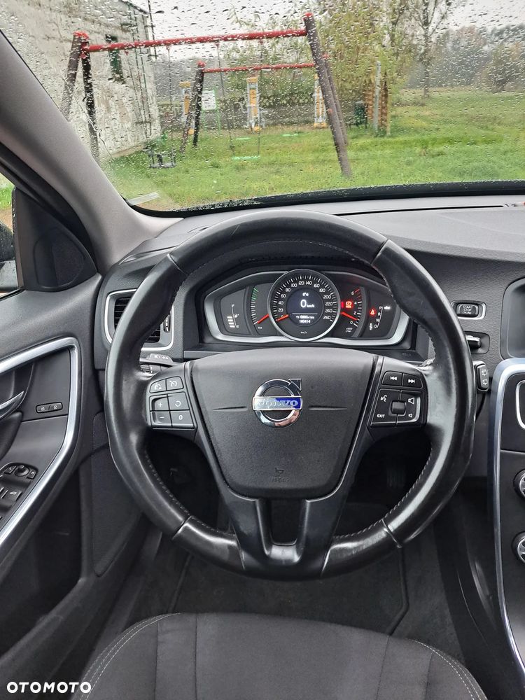 Volvo V60 - 9
