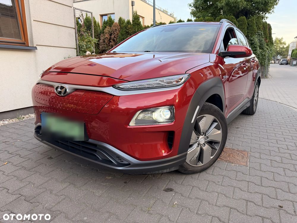 Hyundai Kona 64kWh Premium - 1