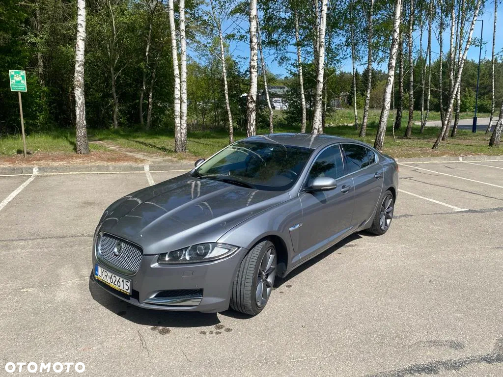 Jaguar XF - 5