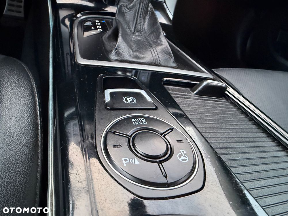 Hyundai i40 1.7 CRDi BlueDrive Premium DCT - 38