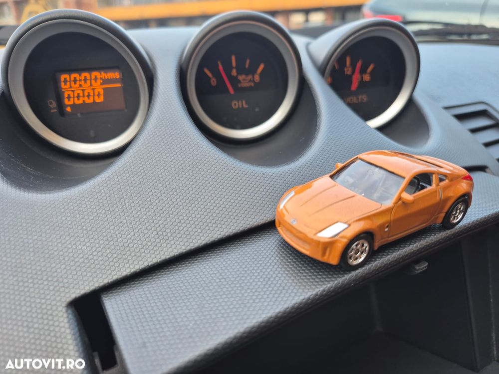 Nissan 350 Z - 8