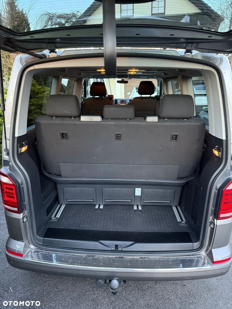 Volkswagen Multivan 2.0 TDI L1 Comfortline DSG - 12