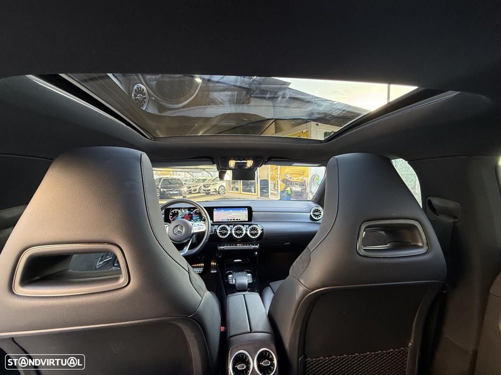 Mercedes-Benz CLA 250 e 8G-DCT AMG Line - 42
