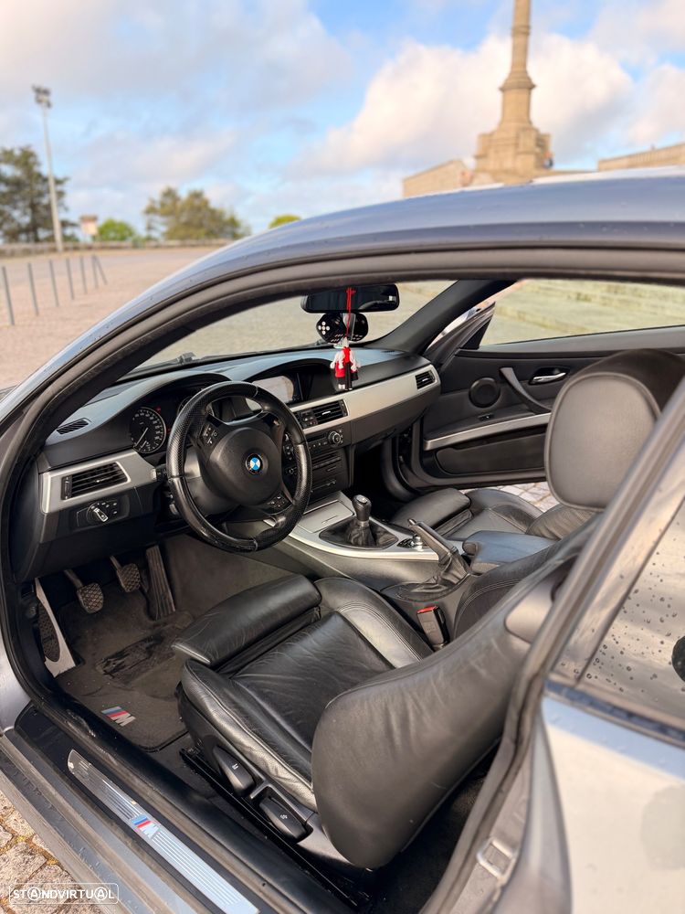 BMW 320 d Coupe - 11
