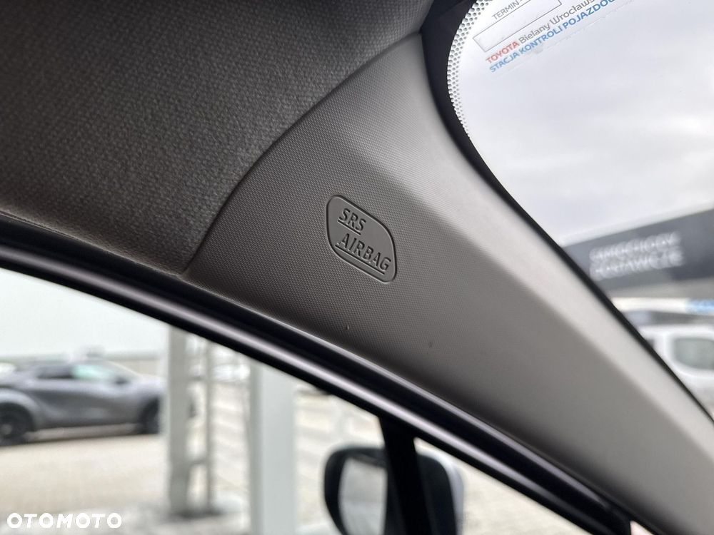 Toyota C-HR 1.8 Hybrid GPF Comfort - 24
