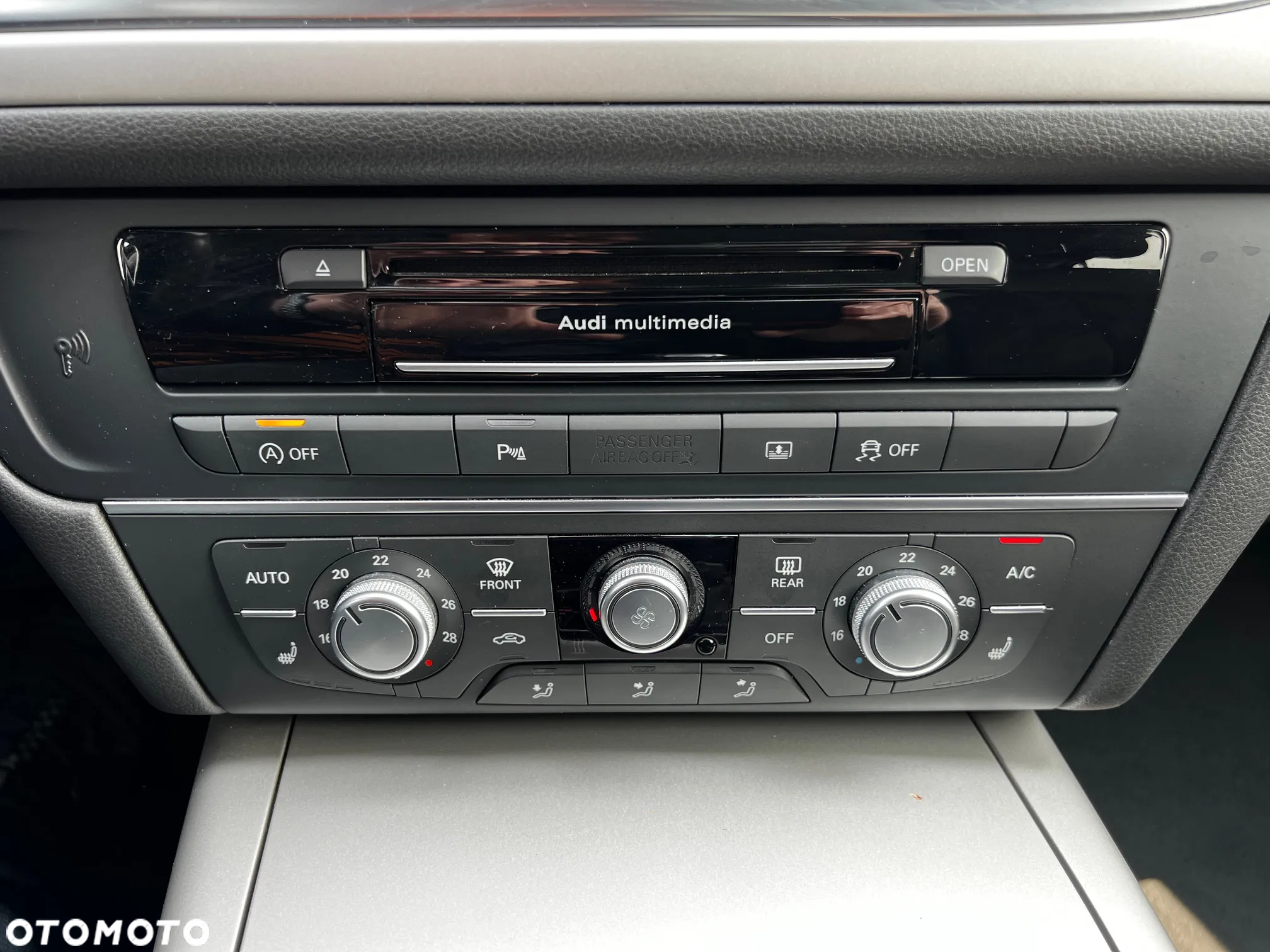 Audi A6 3.0 TDI Quattro S tronic - 31