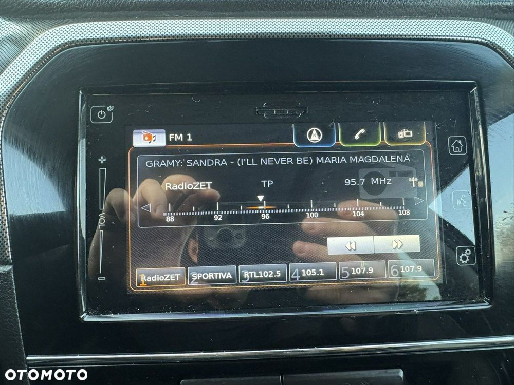 Suzuki Vitara 1.4 T Boosterjet S 4WD - 21