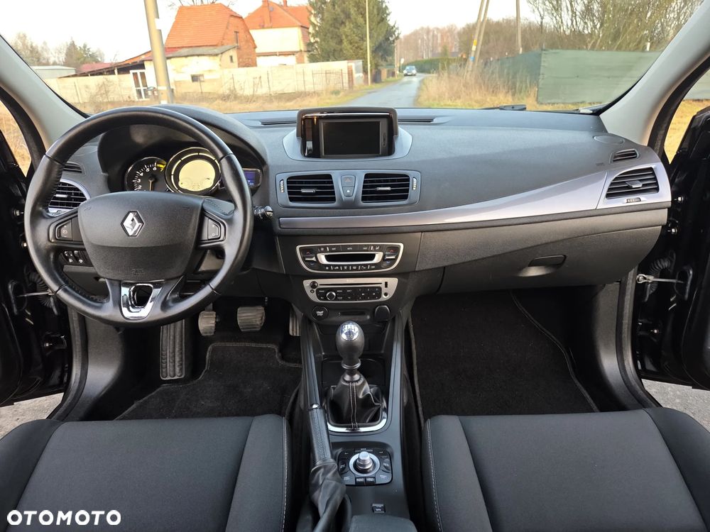 Renault Megane 1.6 16V 110 LIMITED - 15