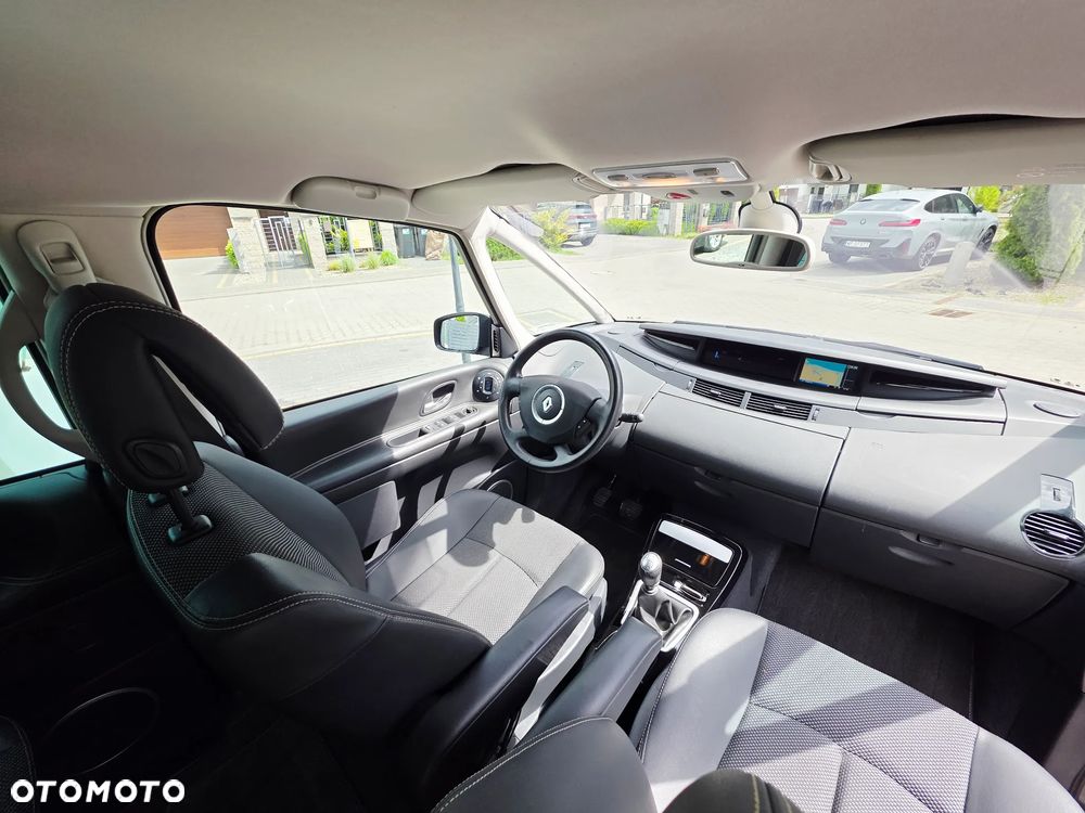 Renault Espace 2.0 dCi Expression - 11