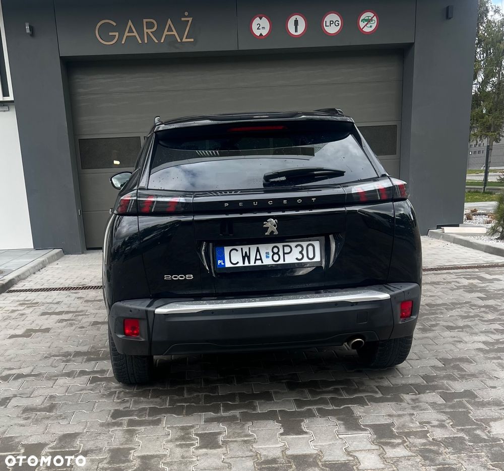Peugeot 2008 1.5 BlueHDi Allure S&S EAT8 - 11
