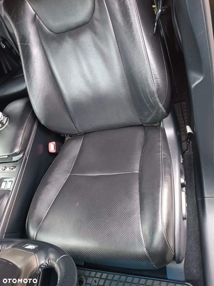 Lexus RX - 16