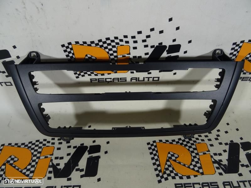Aro / Friso Bmw 3 (F30, F80)  Friso Da Consola Central / Climatronic B - 4