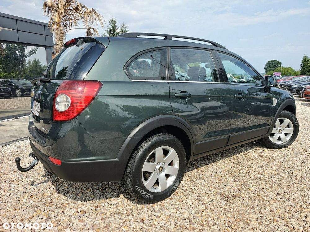 Chevrolet Captiva - 23