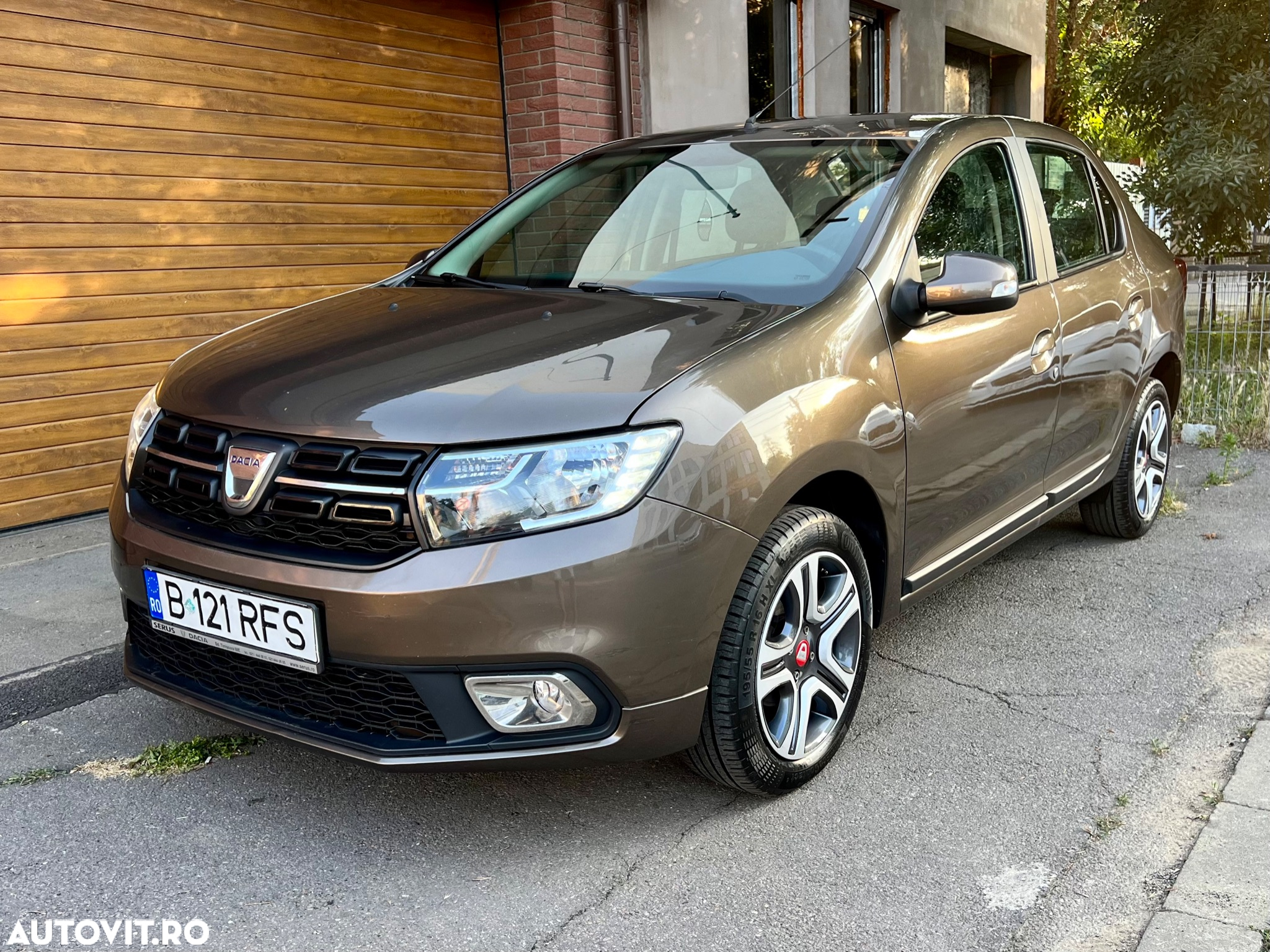 Dacia Logan - 2
