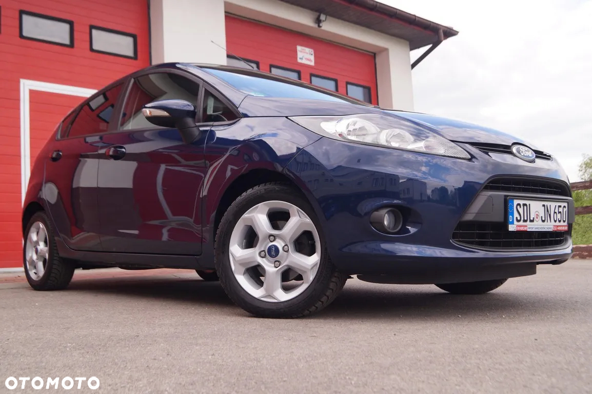 Ford Fiesta 1.25 Ambiente EU5 - 12