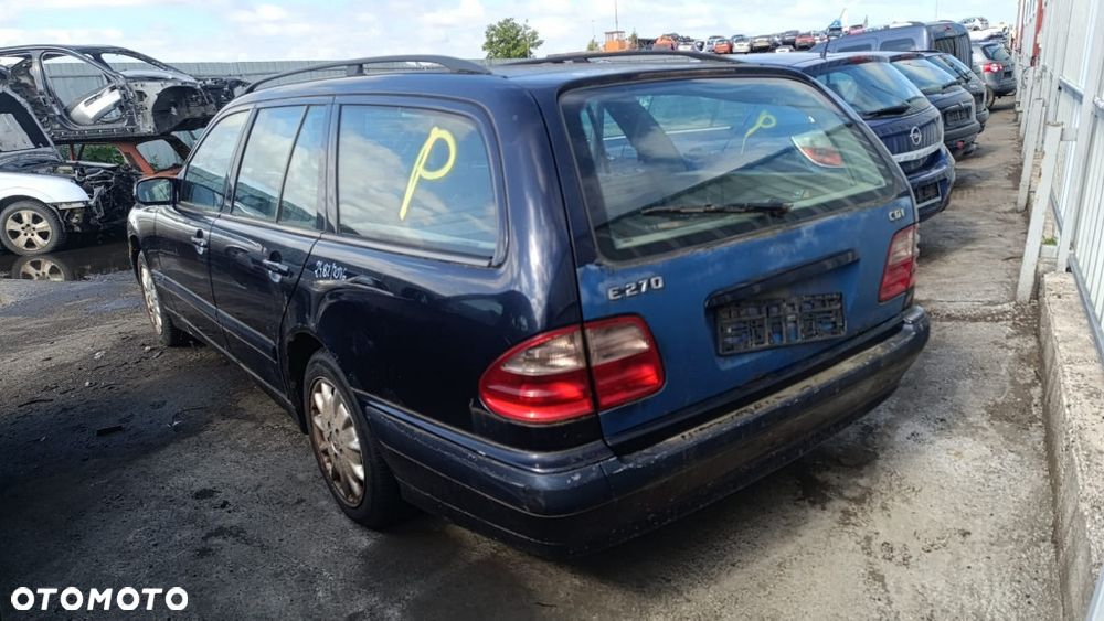 36201 Mercedes e klasa  w 210 model od 95-98 silnik 2.7 CDI 612.961 skrzynia 716.648 lakier 359 - 3
