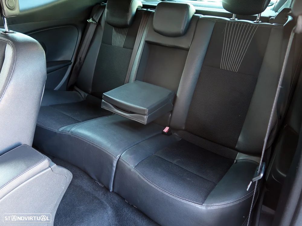 Renault Mégane Coupe - 14