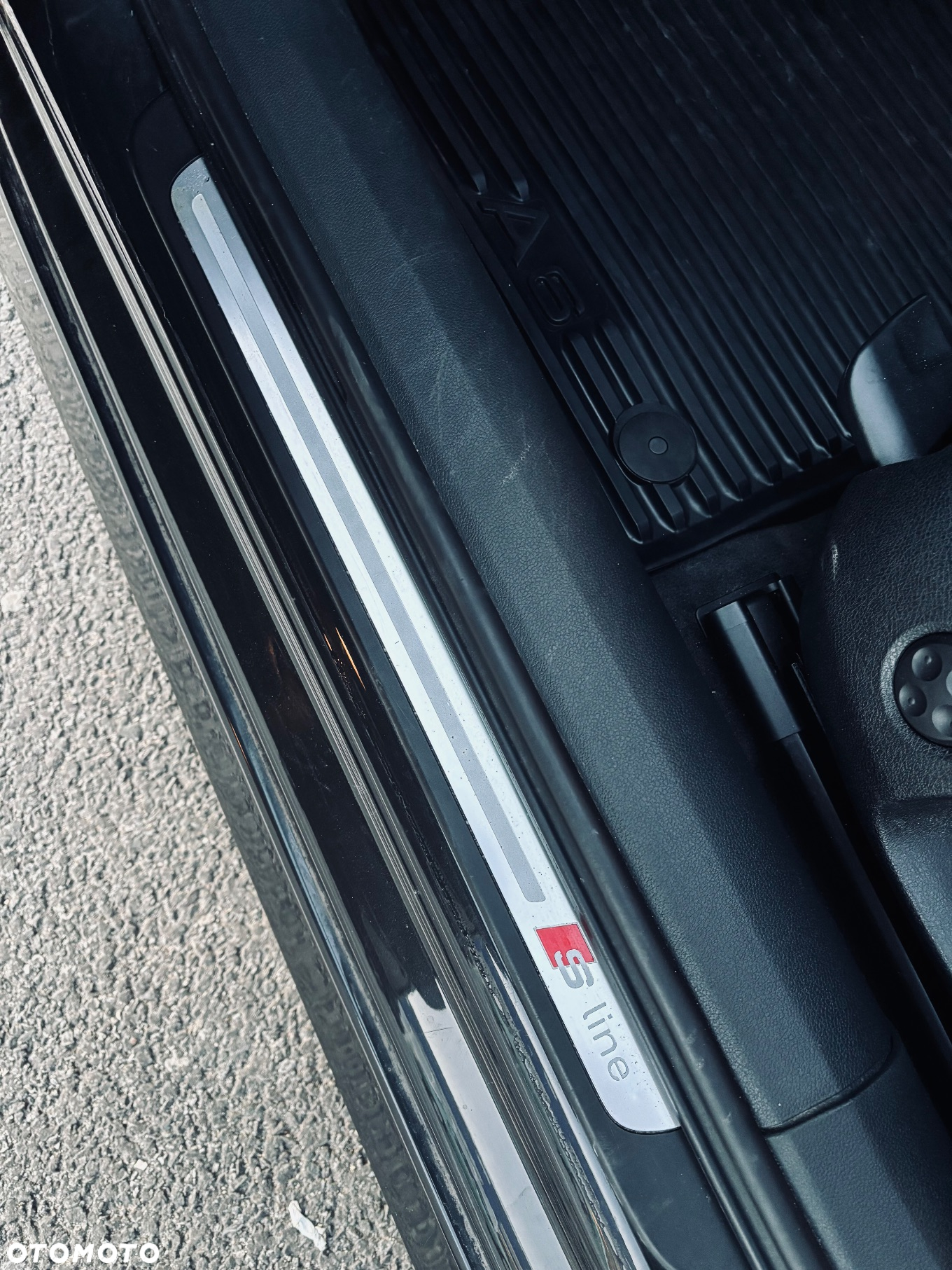 Audi A6 Avant 2.0 TDI Ultra S tronic - 18