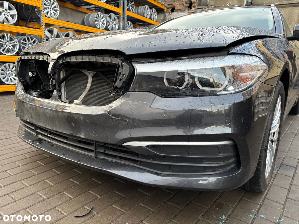 BMW Seria 5 520d - 13