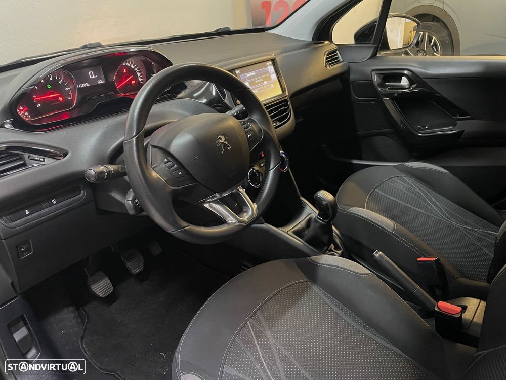 Peugeot 208 1.2 VTi Active - 18