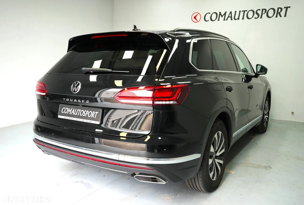 Volkswagen Touareg V6 TDI 4MOTION Elegance - 6