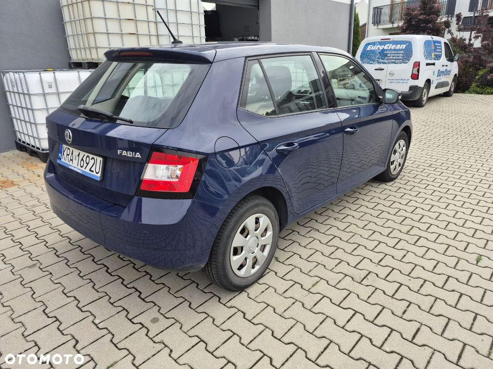 Skoda Fabia 1.0 Active - 3
